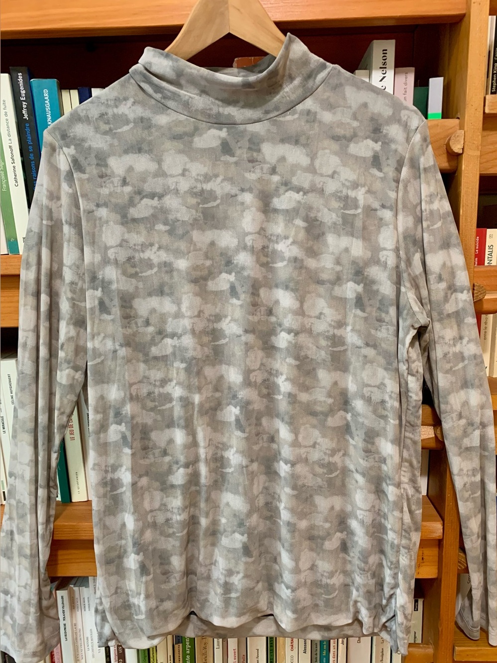 Grey Camouflage-Print Long Sleeve Mesh Top
